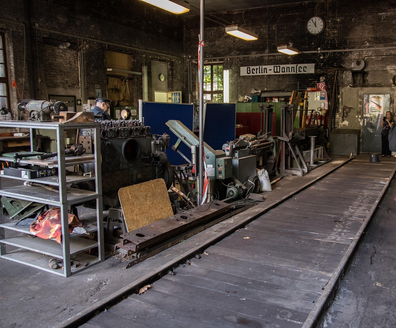 贴吧实名账号：app详情下载教程工具