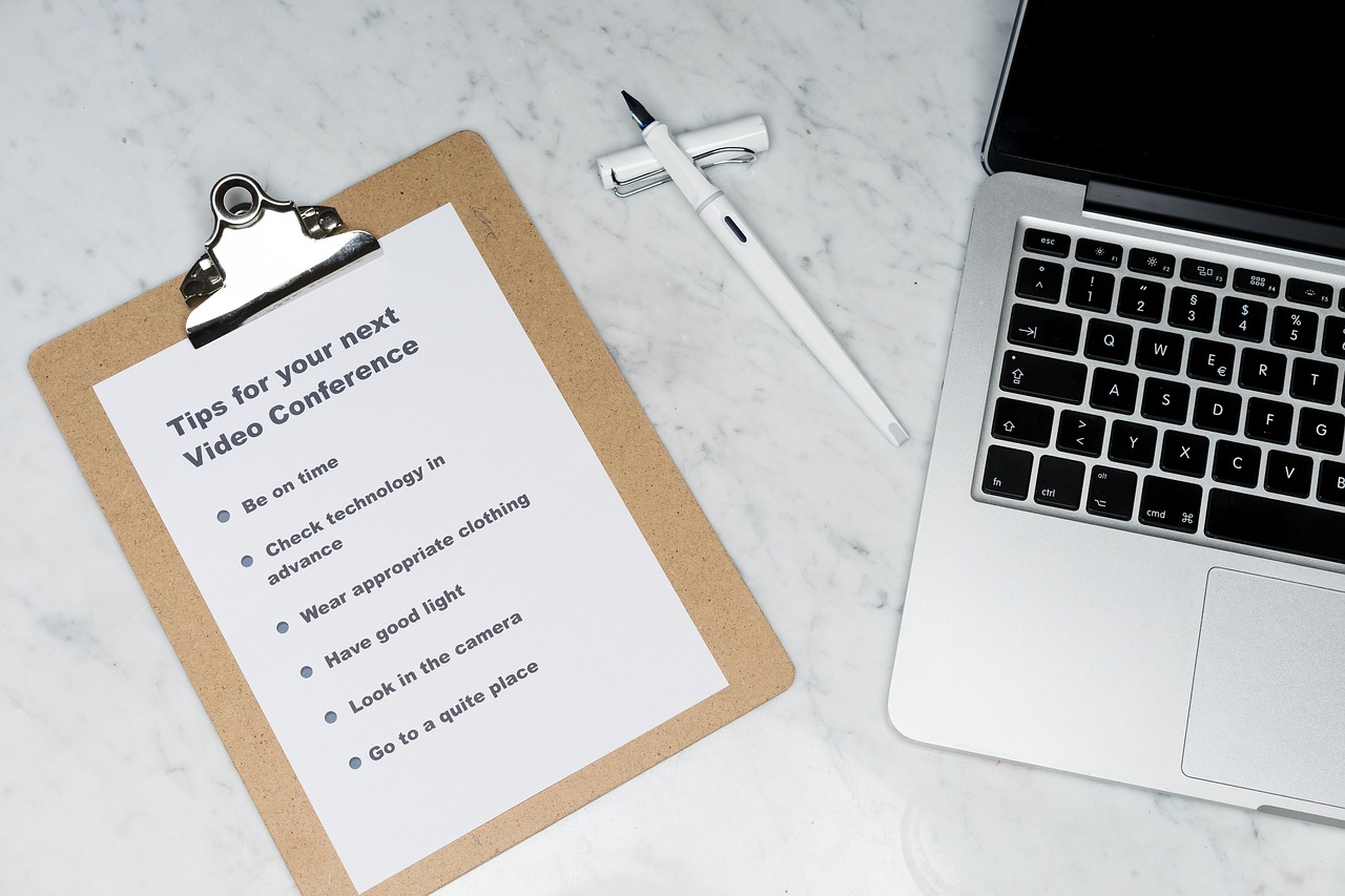 海航通信实名账号：lol账号购买平台