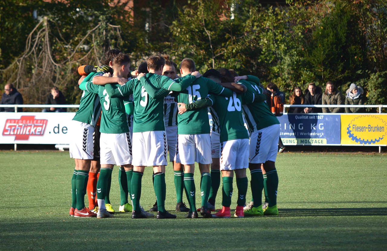 出售微信号码：咸阳注册工商代理电话号码